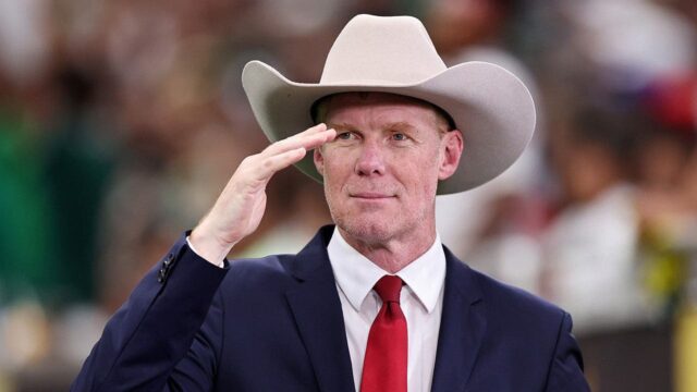 Alexi Lalas prosí „kohokoľvek okrem Anglicka“, aby vyhral Majstrovstvá sveta vo futbale 2026
