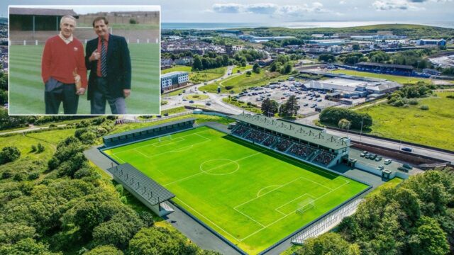Anglické futbalové ihrisko, kde sa podarilo zbúrať Billa Shanklyho pred Športová dedina Cumberland