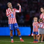 Antoine Griezmann sa verejne ospravedlňuje fanúšikom Atlética za krok Barcelony
