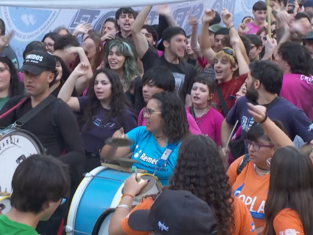Argentínčania protestujú proti tomu, že Milei zrušil financovanie verejných univerzít | Vzdelávanie
