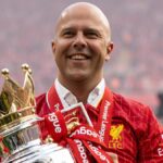 Arne Slot priviedol Liverpool k 20. ligovému titulu vo svojej prvej sezóne na Anfielde, no druhú kampaň mal mizernú.