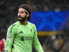Arne Slot vydáva aktualizácie Mohameda Salaha a Alissona pred zápasom Liverpoolu s Man United: PREMIER LEAGUE LIVE Alisson Becker bojuje s časom o to, aby bol pripravený na súboj Liverpoolu s Man United