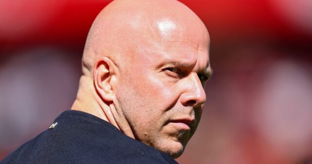 Arne Slot zdvihol kryt plánov na prestup Liverpoolu, keďže veľká dohoda bola vylúčená | Futbal | Šport

