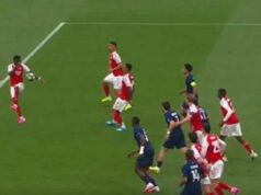 Arsenal dostal kontroverzný verdikt o penaltách, keď vo finále Ligy majstrov vyvolal hnev Arsenal mal šťastie, že nepremenil penaltu, keď lopta zasiahla Bukayo Saka do paže v 18-yardovej šestnástke Gunners.