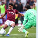 Mateus Fernandes z West Hamu United bol spájaný s prestupom do Arsenalu
