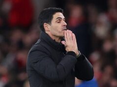 Arsenal môže perfektne začať leto aktivovaním prestupovej klauzuly hviezdy Realu Madrid vo výške 43 miliónov libier Victor Valdepenas z Realu Madrid CF v akcii počas futbalového zápasu španielskej ligy, LaLiga EA Sports, hraného medzi Deportivo Alaves a Real Madrid na štadióne Mendizorroza 14. decembra 2025 v španielskej Vitorii.
