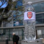 Arsenal nikdy neprestane fľaškovať po tom, čo sa stal prvým klubom Premier League, ktorý sa zapojil do pohybu
