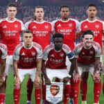Skupinová fotografia tímu Arsenal počas semifinálového zápasu druhej ligy UEFA Ligy majstrov 2025/26 medzi Arsenal FC a Atletico de Madrid na štadióne Arsenal 5. mája 2026 v Londýne v Anglicku.
