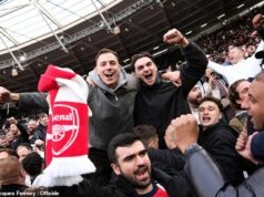 Arsenal účtuje fanúšikom 130 000 libier za BOX v súboji v Burnley – keďže Gunners by mohli ukončiť 22-ročné sucho o titul v Premier League Fanúšikovia Arsenalu mohli zaplatiť 130 000 libier za box na sledovanie pondelňajšieho zápasu Premier League proti Burnley