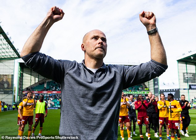 Askou víta 'úžasnú cestu', keď opúšťa Motherwell, aby sa pripojil Jens Berthel Askou opustil Motherwell a pripojil sa k Toulouse po pôsobivej sezóne vo Fir Park