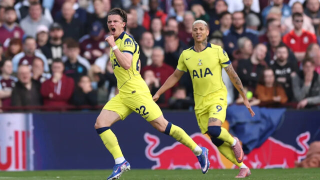 Aston Villa 1-2 Tottenham Hotspur: Solid Spurs predviedli prekvapivé predstavenie, posunuli sa zo spodnej trojky

