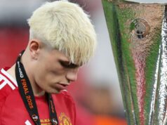 Aston Villa trophy hanba sucha s Liverpoolom na druhom mieste v rebríčku Prem Aston Villa trophy hanba sucha s Liverpoolom na druhom mieste v rebríčku Prem