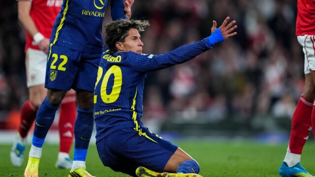 Atletico sa pohoršilo nad tromi rozhodnutiami o penaltách počas prehry Arsenalu

