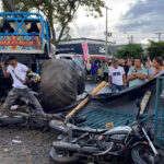 Autosalón sa mení na tragédiu, keď monster truck vrazí do davu v Kolumbii | sociálne médiá