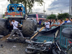 Autosalón sa mení na tragédiu, keď monster truck vrazí do davu v Kolumbii | sociálne médiá Autosalón sa mení na tragédiu, keď monster truck vrazí do davu v Kolumbii | sociálne médiá
