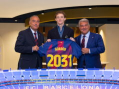 Barcelona oznámila podpis Anthonyho Gordona Anthony Gordon podpísal zmluvu s Barcelonou.