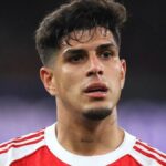 Barcelona sa pýta na podpis obrancu Arsenalu v hodnote 52 miliónov eur