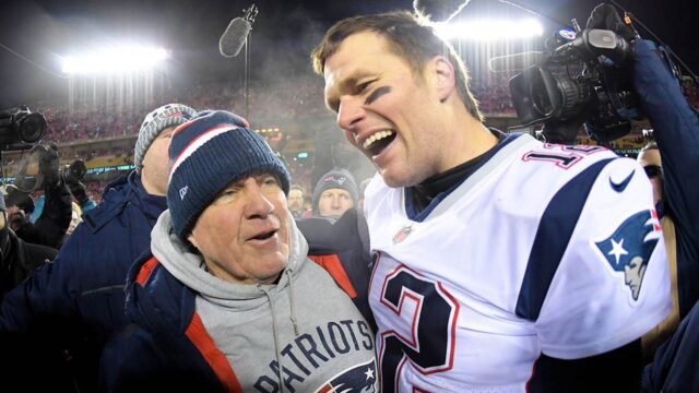 Bill Belichick potvrdzuje, že príbeh o rivalite Toma Bradyho vymysleli médiá
