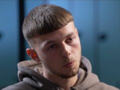 ‚Bol som poliaty krvou‘ – Futbalista, ktorého sedemkrát bodli pri útoku na vlak, prerušil ticho Jonathan Gjoshe pre BBC Sport