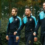 Mathieu Flamini, francúzsky bývalý profesionálny futbalista, ktorý hral za Marseille, Arsenal, AC Miláno, Crystal Palace a Getafe, ale ktorý je teraz veľmi úspešným zeleným biochemickým podnikateľom a aktivistom v oblasti ekologickej udržateľnosti, pózuje na portréte.