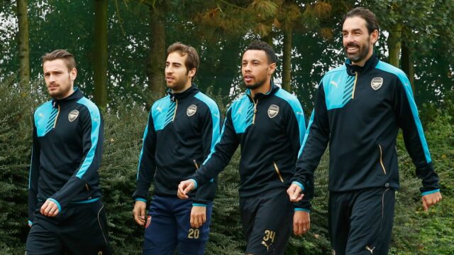 Mathieu Flamini, francúzsky bývalý profesionálny futbalista, ktorý hral za Marseille, Arsenal, AC Miláno, Crystal Palace a Getafe, ale ktorý je teraz veľmi úspešným zeleným biochemickým podnikateľom a aktivistom v oblasti ekologickej udržateľnosti, pózuje na portréte.