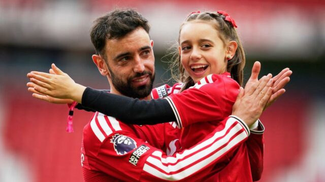 Bruno Fernandes je „hrdý“ na prekonanie rekordu asistencií v Premier League
