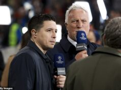 Bývalá hviezda Arsenalu ODCHÁDZA od práce na finále Ligy majstrov ako učenec kvôli obavám z „urážok mojej matky“ z davu Samir Nasri (vľavo) odstúpil od spravodajstva o finále Ligy majstrov kvôli obavám zo zneužívania fanúšikov