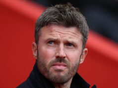 Bývalý asistent Sira Alexa Fergusona varuje, že Man Utd už urobil chybu Michaela Carricka Michael Carrick