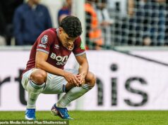 Bývalý psychológ z Premier League odhaľuje, ako môže West Ham skočiť do Tottenhamu a zabezpečiť si prežitie v najvyššej súťaži, keďže boj o zostup prechádza do posledného rozstrelu West Ham sa snaží naskočiť na Spurs a prežiť pád v nedeľu popoludní