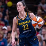 Caitlin Clark sa vracia po zranení chrbta a vedie Fever po Valkyries 90:82