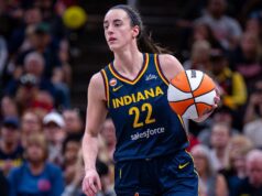 Caitlin Clark sa vracia po zranení chrbta a vedie Fever po Valkyries 90:82 Caitlin Clark sa vracia po zranení chrbta a vedie Fever po Valkyries 90:82