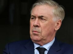 Carlo Ancelotti stojí pri Neymarovi, keď fanúšikovia Brazílie spochybňujú rozhodnutie o zranení na majstrovstvách sveta Carlo Ancelotti stojí pri Neymarovi, keď fanúšikovia Brazílie spochybňujú rozhodnutie o zranení na majstrovstvách sveta