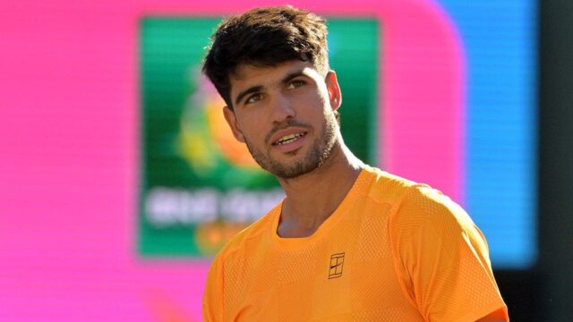 Carlos Alcaraz oznámil, že pre zranenie odstupuje z Wimbledonu

