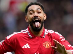 Carrick nastavil Man Utd, aby sa stal najlepším šampiónom Premier League po päťslovnom zhrnutí Neville Carrick nastavil Man Utd, aby sa stal najlepším šampiónom Premier League po päťslovnom zhrnutí Neville