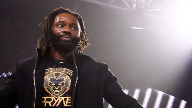 Cedric Alexander šokuje fanúšikov TNA, získava titul X divízie od Leona Slatera
