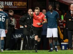 Celtic VAR rozhodnutie, ktoré otriaslo škótskym bojom o titul, považoval panel SFA za nesprávne Celtic dostal neskorý trest určujúci titul po tom, čo Sam Nicholson z tímu Motherwell dostal trest za hádzanú