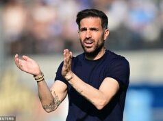 Cesc Fabregas odhaľuje, že jedného dňa BUDE riadiť klub Premier League – ale spôsobí neúspech bývalej Chelsea vydaním kľúčovej požiadavky na trénera Cesc Fabregas povedal, že v budúcnosti zvládne Premier League, ale trval na tom, že sa neponáhľa s odchodom z Coma.