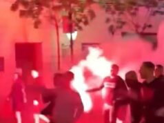 Chaos vo finále Ligy majstrov, keď sa fanúšikovia bijú v uliciach Budapešti pred Arsenalom a PSG Stretávajú sa futbaloví fanúšikovia