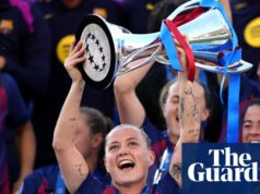 Charlton povýšil a Barcelona získala európsku korunu – týždenník ženského futbalu | Ženský futbal *** BESTPIX *** FC Barcelona vs. OL Lyonnes – finále Ligy majstrov žien UEFA 2026OSLO, NÓRSKO – 23. MÁJ: Claudia Pina z FC Barcelona zdvihla nad hlavu trofej UEFA Women's League Champions League po víťazstve tímu počas finále UEFA Women's League Champions League 2026, májový zápas FC FC Barcelona 2026 na Ulal Lyon 23. 2026 v nórskom Osle. (Foto: Maja Hitij/Getty Images) *** BESTPIX ***