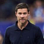 Chelsea začala skúmať dohodu o vymenovaní Xabiho Alonsa za svojho nového manažéra