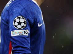 Chelsea hodila záchranné lano kvalifikácie Ligy majstrov, ako vysvetlili obmeny Premier League Detailný pohľad na logo UCL na rukáve hráča počas zápasu MD3 fázy Ligy majstrov UEFA 2025/26 medzi Chelsea FC a AFC Ajax na Stamford Bridge 22. októbra 2025 v Londýne, Anglicko