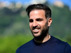 Chelsea pridala tri nové mená do ďalšieho užšieho výberu manažérov, ako potvrdil postoj Cesca Fabregasa Cesc Fabregas pred futbalovým zápasom Serie A medzi Como 1907 a SSC Neapol.