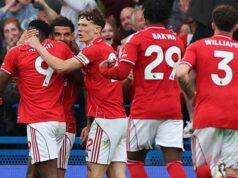 Chelsea sa posmievala skandovaním „Tottenham v prestrojení“, keď sa Nottingham Forest rozpútal na Stamford Bridge Chelsea sa posmievala skandovaním „Tottenham v prestrojení“, keď sa Nottingham Forest rozpútal na Stamford Bridge