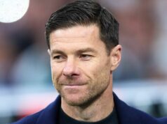 Chelsea už dostala zelenú Xabi Alonso ako manažér, ktorý sa rozhoduje o novom pôsobisku Xabi Alonso, hlavný tréner Realu Madrid CF sa zúčastňuje tlačovej konferencie v Ciudad Real Madrid, v predvečer 18. týždňa futbalového zápasu La Ligy EA Sports 2025/2026 medzi Realom Madrid CF a Realom Betis Balompie