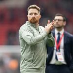 Dočasný manažér Chelsea Calum McFarlane trvá na tom, že Chelsea nie je rozpadnutým klubom napriek ich slabej forme