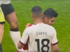 Cody Gakpo podporil gesto Casemira po porážke Liverpoolu s Man Utd Cody Gakpo bol videný, ako si na plný úväzok pýta Casemirovo tričko.