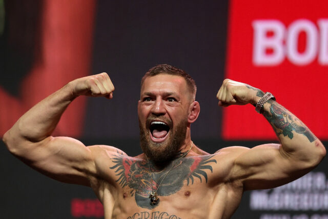 Conor McGregor sa chystá na návrat do UFC s odvetným zápasom Maxa Hollowaya