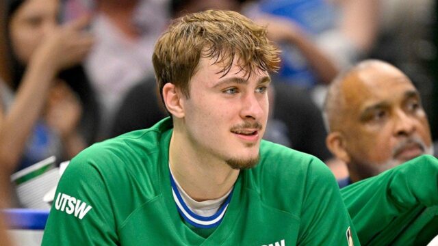 Cooper Flagg a Kon Knueppel menovaní do prvého tímu nováčikov NBA pre sezónu 2025/26

