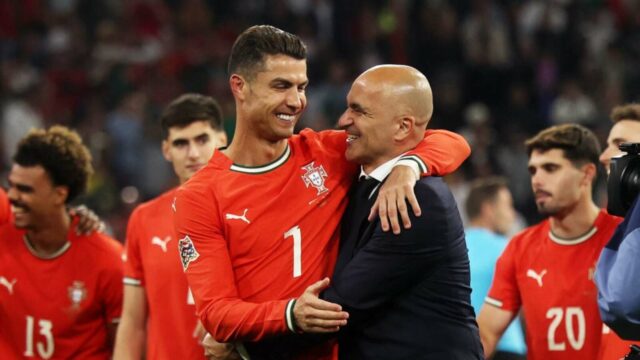 Cristiano Ronaldo je v portugalskom tíme „len futbalista“, hovorí Roberto Cristiano Ronaldo je v portugalskom tíme „len futbalista“, hovorí Roberto Martinez