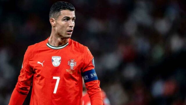 Cristiano Ronaldo stále nie je pripravený odísť
